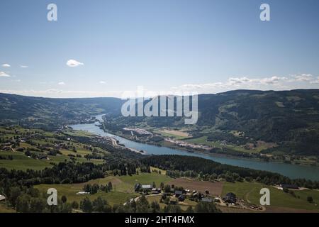 Belle photo d'un vol de parapente, Norvège Banque D'Images