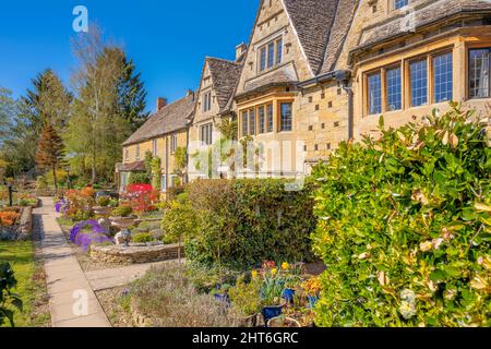 Bourton sur les cottages de l'eau Banque D'Images