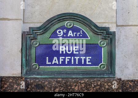 Photo du panneau rue Lafitte 9th arrondissement sur une façade de bâtiment à Paris Banque D'Images