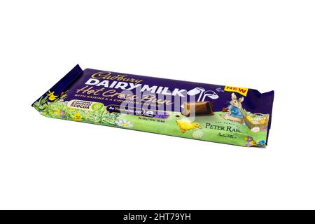 Cadbury Dairy Milk Hot Cross Bun Chocolate Bar. Banque D'Images