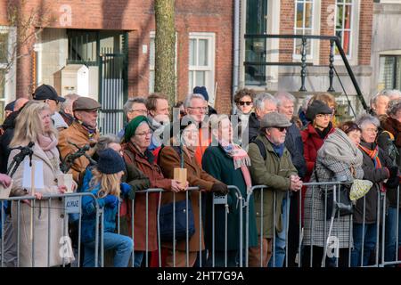 Gros plan fleurs au Mémorial de la grève de février à Amsterdam, pays-Bas 25-2-2022 Banque D'Images