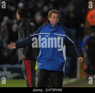 HARRY REDKNAPP V FULHAM PIC MIKE WALKER, 2005 Banque D'Images