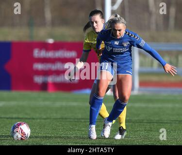 DURHAM, ROYAUME-UNI. FÉV 27th Durham Women's Bridget Galloway pendant le match de la coupe FA entre Durham Women FC et Birmingham City au château de Maiden, Durham City, le dimanche 27th février 2022. (Credit: Mark Fletcher | MI News) Credit: MI News & Sport /Alay Live News Banque D'Images