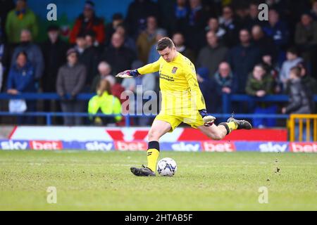 Crown Oil Arena, Rochdale, Angleterre - 26th février 2022 Liam Roberts Goalkeeper de Northampton - pendant le jeu Rochdale c. Northampton, EFL League Two 2021/22 à la Crown Oil Arena, Rochdale, Angleterre - 26th février 2022 crédit: Arthur Haigh/WhiteRosePhotos/Alamy Live News Banque D'Images