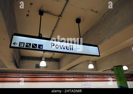 Panneau intérieur à la station Powell Street Bart de San Francisco, qui fait partie du système de transport public de la région de la baie. Banque D'Images
