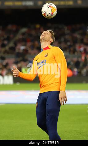 Sabadell, Barcelone, Espagne. 27th févr. 2022. Barcelone Espagne 27.02.2022 Luuk de Jong (FC Barcelone) contrôle le ballon pendant la Liga Santander entre le FC Barcelone et le Club Athlétique au Camp Nou le 27 février 2022 à Barcelone. (Image de crédit : © Xavi Urgeles/ZUMA Press Wire) Banque D'Images