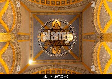 EDIRNE, TURQUIE, 23 DÉCEMBRE 2021 : extérieur de la grande synagogue (edirne buyuk sinangog) vue dans la ville d'Edirne, en Turquie. Banque D'Images