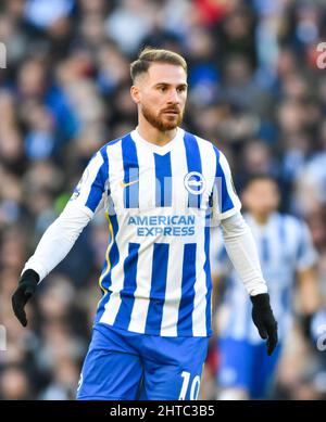 Alexis Mac Allister de Brighton lors du match Premier League entre Brighton et Hove Albion et Aston Villa au stade American Express, Brighton, Royaume-Uni - 26th février 2022 photo Simon Dack/Telephoto Images. - Usage éditorial seulement. Pas de merchandising. Pour les images de football, les restrictions FA et Premier League s'appliquent inc. Aucune utilisation Internet/mobile sans licence FAPL - pour plus de détails, contactez football Dataco Banque D'Images