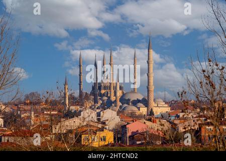 la mosquée de l'uc serefili et la mosquée de selimiye entremêlées Banque D'Images