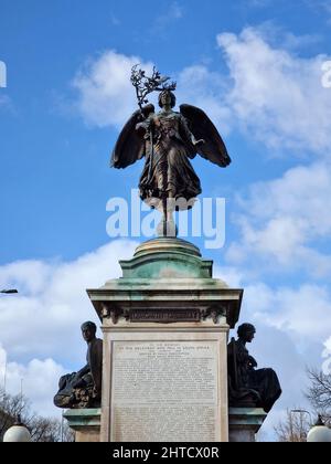 Mémorial de la guerre d'Afrique du Sud également connu sous le nom de Mémorial de la guerre de Boer À Cardiff pays de Galles érigé en 1908 et est un populaire destination touristique attraction la Banque D'Images