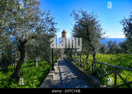 Le village italien de Conca dei Marini. Banque D'Images