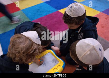 Rome, Italie 27/11/2008: Activités amusantes pour les enfants d'âge préscolaire, Centre Pitigliani. ©Andrea Sabbadini Banque D'Images