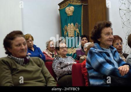 Rome, Italie 27/11/2008: Activités pour les personnes âgées, Centre Pitigliani. ©Andrea Sabbadini Banque D'Images