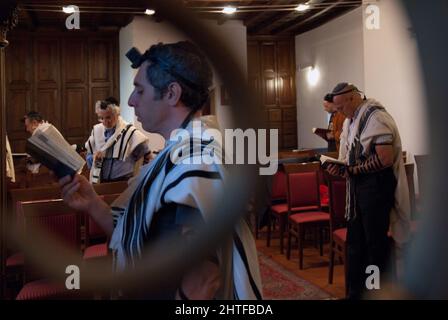 Rome, Italie 30/11/2008: Prière dans la Synagogue de la Jeunesse, Ile Tibre. ©Andrea Sabbadini Banque D'Images