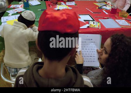 Rome, Italie 02/12/2008: Jeunes Juifs dans un centre juif. ©Andrea Sabbadini Banque D'Images