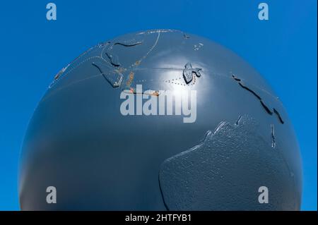 World Globe in Fortress of Sagres, Sagres, Algarve, Portugal, Europe Banque D'Images