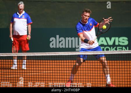 Coupe Davis (Buenos Aires): Jiri Lehecka (République tchèque) pendant la pratique, avant la série qualificatifs contre l'Argentine Banque D'Images