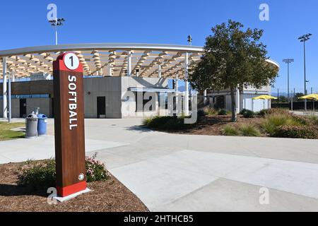 IRVINE, CALIFORNIE - 25 FÉVRIER 2022 : Orange County Great Park Softball Stadium. Banque D'Images