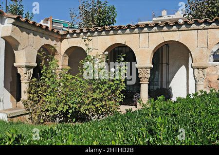 Roc de Sant Gaietà dans la province de Roda de Bará de Tarragone, Catalogne, Espagne Banque D'Images