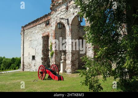 Fortalicja sobkowska appelé château fortifié à Sobków, Jędrzejów, comté de voïvodie Świętokrzyskie, Pologne Banque D'Images