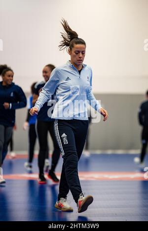 Creteil, France, 1 mars 2022, Cleopatre Darleux de France pendant la formation de l'équipe française de handball féminin le 1 mars 2022 à la Maison du Handball à Créteil, France - photo Antoine Massinon / A2M Sport Consulting / DPPI Banque D'Images