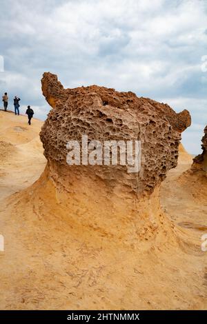 Rochers de champignons à Yehliu Geopark, comté de Taipei, Taïwan, ROC Banque D'Images