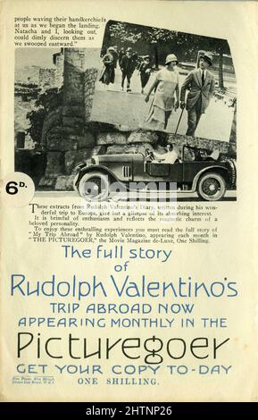 Publicité pour MON VOYAGE À L'ÉTRANGER par RUDOLPH VALENTINO comme sérialisé dans le magazine Picturegoer en 1924 de la couverture enveloppante pour le programme du Pavillon de Londres de son dernier film Monsieur Beaucaire en septembre 1924 Banque D'Images