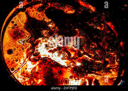 Paysage, lave, nuit, volcan, Musée de la mine de cuivre Sygun de Snowdonia Nord, ferreux, oxyde, piscine, art mural de sulfate ferreux, cristaux d'ulfate. Différent Banque D'Images