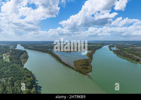 Vue aérienne sur Inn-Salzach-Confluence à la frontière entre l'Autriche et la Bavière Banque D'Images