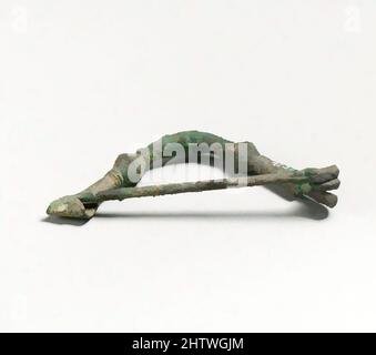 Art inspiré par Fibula, chypriote, bronze, autre : 4in. (10,2cm), bronzes, oeuvres classiques modernisées par Artotop avec une touche de modernité. Formes, couleur et valeur, impact visuel accrocheur sur l'art émotions par la liberté d'œuvres d'art d'une manière contemporaine. Un message intemporel qui cherche une nouvelle direction créative. Artistes qui se tournent vers le support numérique et créent le NFT Artotop Banque D'Images