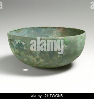 Art inspiré par Bowl, chypriote, Bronze, 2 15/16in. (7,5cm), bronzes, oeuvres classiques modernisées par Artotop avec une touche de modernité. Formes, couleur et valeur, impact visuel accrocheur sur l'art émotions par la liberté d'œuvres d'art d'une manière contemporaine. Un message intemporel qui cherche une nouvelle direction créative. Artistes qui se tournent vers le support numérique et créent le NFT Artotop Banque D'Images