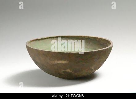 Art inspiré par Bowl, chypriote, Bronze, 1 1/4in. (3,1cm), bronzes, oeuvres classiques modernisées par Artotop avec une touche de modernité. Formes, couleur et valeur, impact visuel accrocheur sur l'art émotions par la liberté d'œuvres d'art d'une manière contemporaine. Un message intemporel qui cherche une nouvelle direction créative. Artistes qui se tournent vers le support numérique et créent le NFT Artotop Banque D'Images