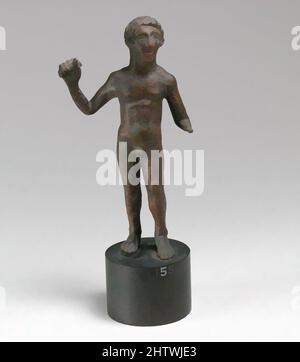 Art inspiré par la statuette d'Herakles, Bronze, H. : 4 3/4 po. (12,1 cm), bronzes, oeuvres classiques modernisées par Artotop avec une touche de modernité. Formes, couleur et valeur, impact visuel accrocheur sur l'art émotions par la liberté d'œuvres d'art d'une manière contemporaine. Un message intemporel qui cherche une nouvelle direction créative. Artistes qui se tournent vers le support numérique et créent le NFT Artotop Banque D'Images