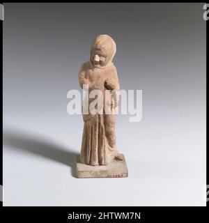 Art inspiré par la statuette d'une ancienne femme, classique tardif, 4th siècle avant J.-C., grec, Attique ou Boeotien, Terre cuite, H. 4 1/8 po. (10,5 cm), terracottas, oeuvres classiques modernisées par Artotop avec une touche de modernité. Formes, couleur et valeur, impact visuel accrocheur sur l'art émotions par la liberté d'œuvres d'art d'une manière contemporaine. Un message intemporel qui cherche une nouvelle direction créative. Artistes qui se tournent vers le support numérique et créent le NFT Artotop Banque D'Images