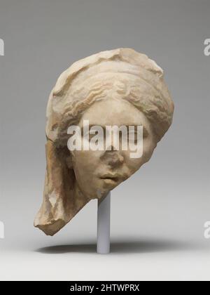 Art inspiré par Marble Head of a Woman, Hellenistic, 3rd–1st Century B.C., grec, Marble, Pentelic, H. 15 po. (38,1 cm), Sculpture de pierre, la tête peut venir d'un monument funéraire, oeuvres classiques modernisées par Artotop avec une touche de modernité. Formes, couleur et valeur, impact visuel accrocheur sur l'art émotions par la liberté d'œuvres d'art d'une manière contemporaine. Un message intemporel qui cherche une nouvelle direction créative. Artistes qui se tournent vers le support numérique et créent le NFT Artotop Banque D'Images