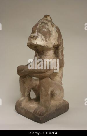 Art inspiré par la Deity masculine (?), 15th–début du 16th siècle, Mexique, Méso-Amérique, Aztec, Pierre, stuc, total: 17 3/4 x 7 1/4 x 8 3/4 po. (45,09 x 18,42 x 22,23 cm), Pierre-Sculpture, oeuvres classiques modernisées par Artotop avec une touche de modernité. Formes, couleur et valeur, impact visuel accrocheur sur l'art émotions par la liberté d'œuvres d'art d'une manière contemporaine. Un message intemporel qui cherche une nouvelle direction créative. Artistes qui se tournent vers le support numérique et créent le NFT Artotop Banque D'Images