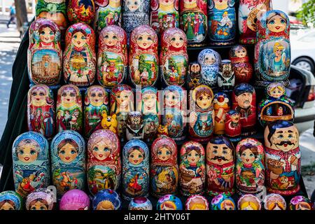 Poupées russes traditionnelles en bois, matryoshkas, Odessa, Ukraine Banque D'Images