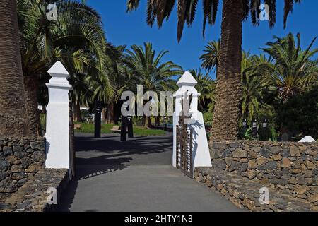 Porte d'entrée, ancienne résidence de Cesar Manrique, Musée, Haria, Vallée des mille palmiers, Lanzarote, Iles Canaries, Espagne Banque D'Images