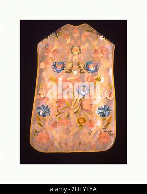 Art inspiré par le chasuble, 17th–18th siècle, italien, soie; métal; lin, à partir du cou central : 39 1/2 x 27 1/4 po (100,3 x 69,2 cm), textiles-ecclésiastiques, oeuvres classiques modernisées par Artotop avec une touche de modernité. Formes, couleur et valeur, impact visuel accrocheur sur l'art émotions par la liberté d'œuvres d'art d'une manière contemporaine. Un message intemporel qui cherche une nouvelle direction créative. Artistes qui se tournent vers le support numérique et créent le NFT Artotop Banque D'Images