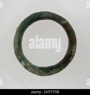 Art inspiré de Plain Ring, 7th siècle, fabriqué dans le nord de la France, Frankish, alliage de cuivre, total: 13/16 x 1/8 po. (2,1 x 0,3 cm), Metalwork-alliage de cuivre, oeuvres classiques modernisées par Artotop avec une touche de modernité. Formes, couleur et valeur, impact visuel accrocheur sur l'art émotions par la liberté d'œuvres d'art d'une manière contemporaine. Un message intemporel qui cherche une nouvelle direction créative. Artistes qui se tournent vers le support numérique et créent le NFT Artotop Banque D'Images