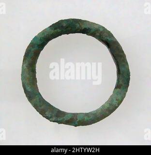 Art inspiré de Plain Ring, 6th–7th Century, fabriqué en France du nord ; fabriqué en Niederbreisig, Allemagne, Frankish, alliage de cuivre, Total : 1 1/2 x 3/16 po (3,8 x 0,5 cm), Metalwork-alliage de cuivre, oeuvres classiques modernisées par Artotop avec une touche de modernité. Formes, couleur et valeur, impact visuel accrocheur sur l'art émotions par la liberté d'œuvres d'art d'une manière contemporaine. Un message intemporel qui cherche une nouvelle direction créative. Artistes qui se tournent vers le support numérique et créent le NFT Artotop Banque D'Images