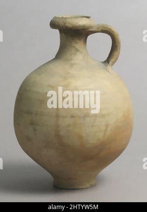 Art inspiré par Jug, 15th siècle, français, faïence, total : 7 1/2 x 5 3/16 po (19 x 13,1 cm), céramique, œuvres classiques modernisées par Artotop avec une touche de modernité. Formes, couleur et valeur, impact visuel accrocheur sur l'art émotions par la liberté d'œuvres d'art d'une manière contemporaine. Un message intemporel qui cherche une nouvelle direction créative. Artistes qui se tournent vers le support numérique et créent le NFT Artotop Banque D'Images