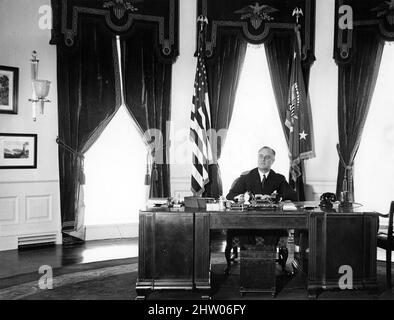 FRANKLIN D. ROOSEVELT (1882-1945) Président américain dans le Bureau ovale vers 1940 Banque D'Images