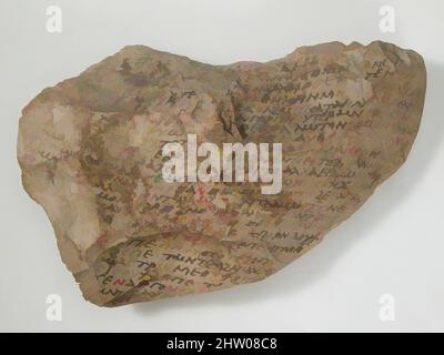 Art inspiré par Ostrakon avec un homélie d'Athanasius, 600, fabriqué à Thèbes, Égypte byzantine, copte, Calcaire avec inscription à l'encre, total : 5 1/4 × 8 1/8 × 1 9/16 po, 1lb. (13,3 × 20,6 × 4 cm, 825G), divers-Pierre, oeuvres classiques modernisées par Artotop avec une touche de modernité. Formes, couleur et valeur, impact visuel accrocheur sur l'art émotions par la liberté d'œuvres d'art d'une manière contemporaine. Un message intemporel qui cherche une nouvelle direction créative. Artistes qui se tournent vers le support numérique et créent le NFT Artotop Banque D'Images