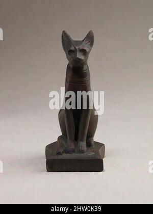 Art inspiré par la statuette d'un chat, période tardive–période Ptoléméenne, 664–30 av. J.-C., d'Égypte, métal Cupreux, H. 8,7 cm (3 7/16 po); W. 3,9 cm (1 9/16 po); L. 6 cm (2 3/8 po), Bastet était une puissante déesse de la Basse-Égypte, qui était protectrice et pouvait apporter une grande prospérité, les œuvres classiques modernisées par Artotop avec un peu de modernité. Formes, couleur et valeur, impact visuel accrocheur sur l'art émotions par la liberté d'œuvres d'art d'une manière contemporaine. Un message intemporel qui cherche une nouvelle direction créative. Artistes qui se tournent vers le support numérique et créent le NFT Artotop Banque D'Images