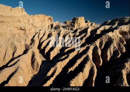 Célèbre dune appelée « murs de Chine » dans le parc national de Mungo, classé au patrimoine mondial. Banque D'Images