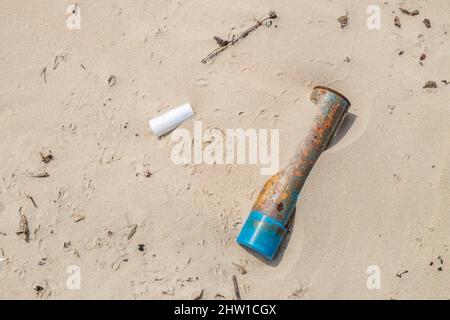 Guinée Bissau, pollution des plages de l'archipel des îles Bijagos classé réserve de biosphère par l'UNESCO, Île Orango, Parc national d'Orango Banque D'Images