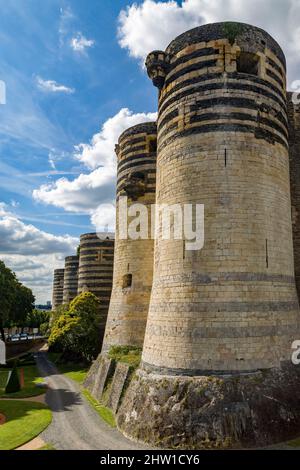 France, Maire-et-Loire, vallée de la Loire classée au patrimoine mondial de l'UNESCO, Angers, enclos et fossés de jardin du château des Ducs d'Anjou Banque D'Images