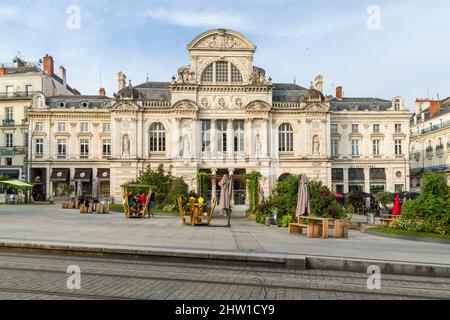 France, Maire-et-Loire, Vallée de la Loire classée au patrimoine mondial de l'UNESCO, Angers, place du Ralliement au centre-ville, le Grand Té?tre créé en 1791 Banque D'Images