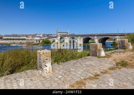 France, Loir et cher, Blois, vallée de la Loire classée au patrimoine mondial de l'UNESCO, parcours de la Loire à vélo Banque D'Images